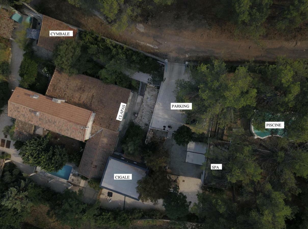 Mas Du Puech Clapas Villa Assas Exterior photo